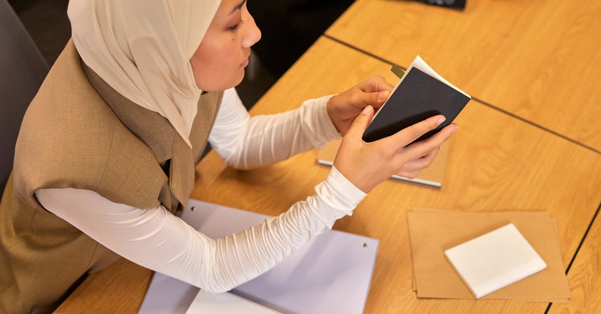 apprenez à écrire en arabe facilement grâce à nos cours complets et méthodes adaptées à tous les niveaux.